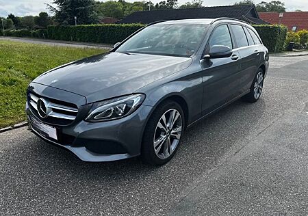 Mercedes-Benz C 200 T CGI Leder/Navi/LED/AHK