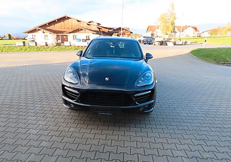 Porsche Cayenne GTS