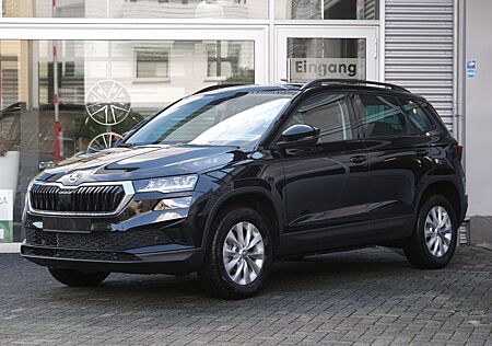 Skoda Karoq Selection 1.5 TSI DSG AHK LED Kamera He...