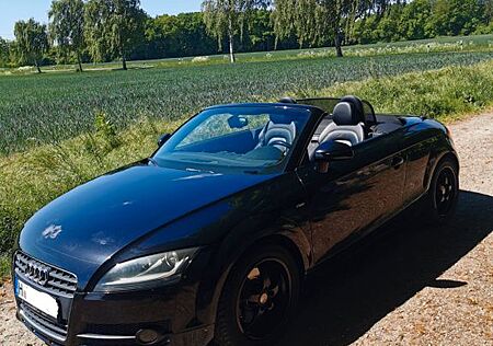 Audi TT Roadster 2.0 TFSI S LINE CABRIO