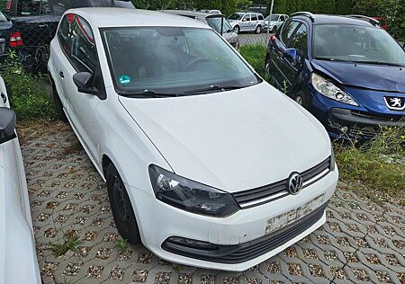 VW Polo Volkswagen /TÜV/Wenig KM/Trendline