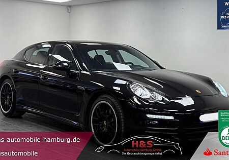 Porsche Panamera 4