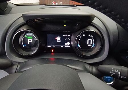 Toyota Yaris 1.5-l-VVT-i Hybrid CVT Style Style