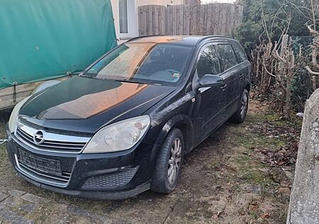 Opel Astra Caravan 1.9 CDTI 74kW -