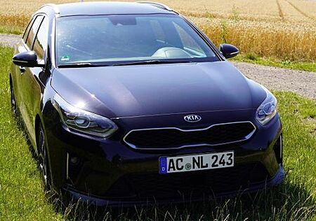 Kia Cee'd / Ceed 1.6 CRDi GT Line SW GT Line