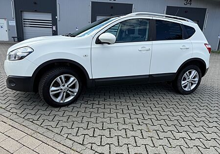 Nissan Qashqai I-Way 4X4 Panorama-Kamera