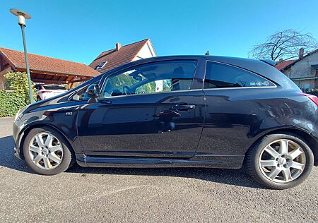 Opel Corsa 1.6 Turbo GSi 110kW GSi