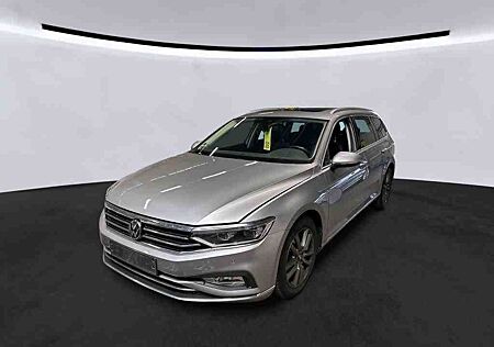 VW Passat Variant Volkswagen DSG Elegance Matrix/Pano/DCC