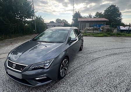Seat Leon ST 1.8 TSI 132kW Start&Stop FR DSG FR