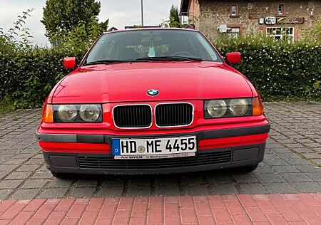 BMW 318i touring