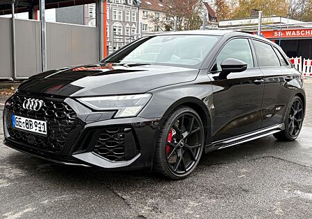 Audi RS3 RS 3 SportbackMatrix Mag Ride HUD 280 PANO B&O