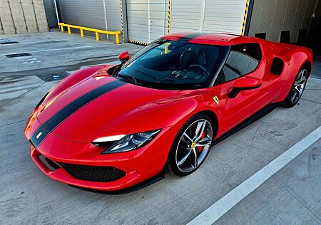 Ferrari 296 GTB GTB*Carbon*Racing Sitze*Lift*Display