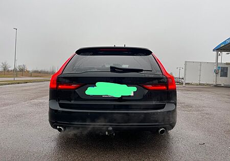 Volvo V90 2017