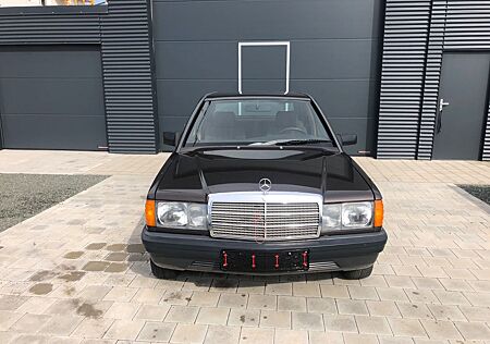 Mercedes-Benz 190 gebraucht kaufen Mercedes-Benz 190 Diesel *1.Hand*