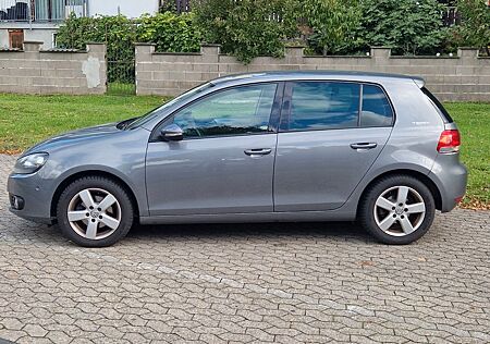 VW Golf Volkswagen 1.2 TSI 63 kW Team Team