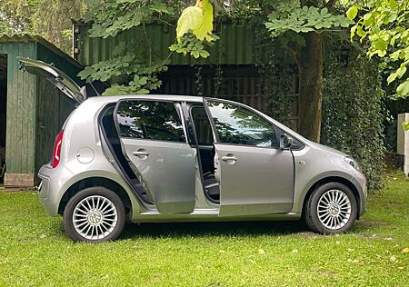 VW Up Volkswagen ! 1.0 EcoFuel BMT move ! move ! BlueMo...