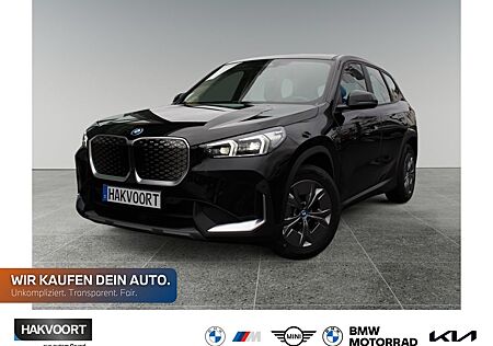 BMW iX1 xDrive30 Pano SH "Premium Paket"