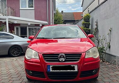 VW Polo Volkswagen 1.4 / Climatronic / Einbau Radio /Allwetter