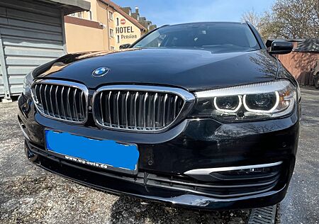 BMW 520d Tour. Kamera 360 Alarm Autom. Check Top