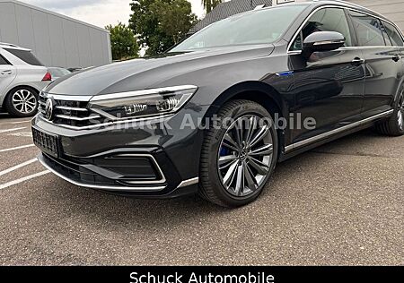 VW Passat Variant Volkswagen Passat GTE Matrix Digital LederAlcantara AHK 18"