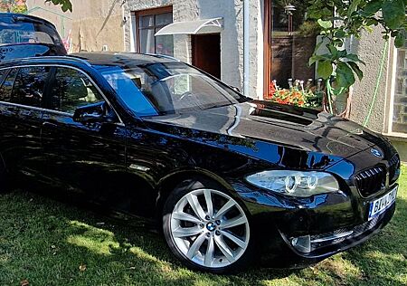 BMW 525d Touring Panoramadach