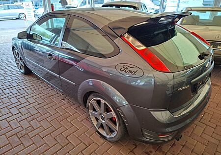 Ford Focus Lim. Sport Kamera Bluetooth Tüv Neu