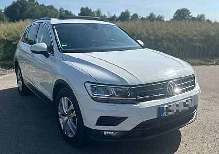 VW Tiguan Volkswagen 2.0 TDI SCR DSG Comfortline Comfortline