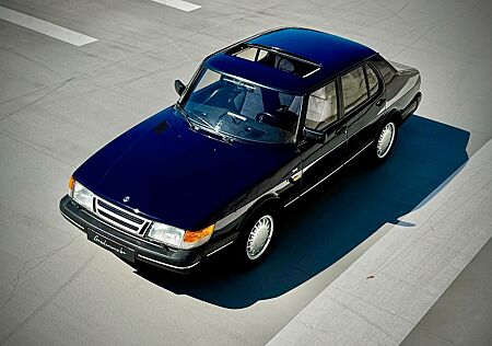 Saab 900 900i 16 V Völlig original, Lackierung inbegriffe