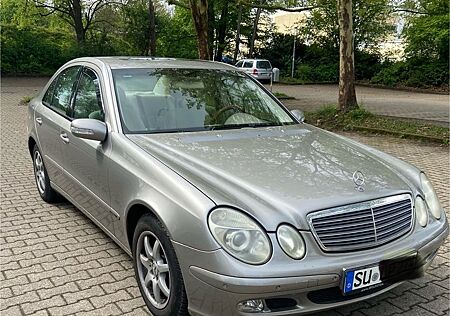 Mercedes-Benz 240
