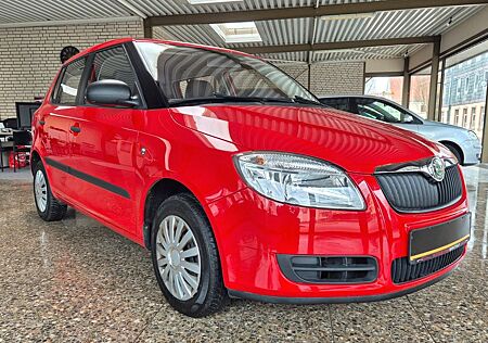 Skoda Fabia Basis, TÜV, Service Neu