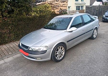 Opel Vectra 2.0 16V CD CD