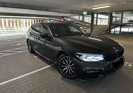 BMW 520d Touring M ACC/Pano/belüft.Sitz/HUD/360G