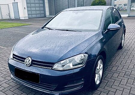 VW Golf Volkswagen 1.2 TSI BMT Comfortline Comfortline