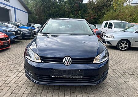 VW Golf Volkswagen VII Lim. Comfortline BMT