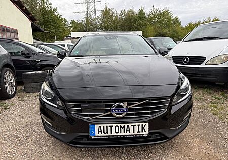 Volvo V60 Kombi Summum AWD