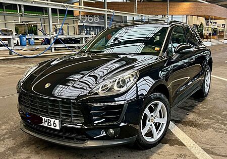 Porsche Macan von SCHECKHEFT gepflegter S Diese