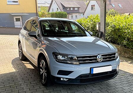 VW Tiguan Volkswagen TDI, DSG, Head-Up, TÜV neu, gepflegt