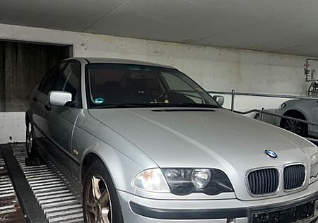 BMW 316i -