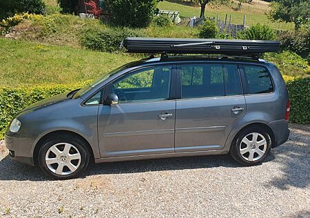 VW Touran Volkswagen 2.0 TDI Highline Highline