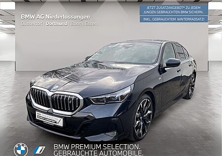 BMW i5 eDrive40 Limousine M Sport AHK Kamera LED