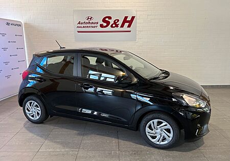 Hyundai i10 1,2 Comfort NAVI PDCh AC Blueth. DAB+ Tempo
