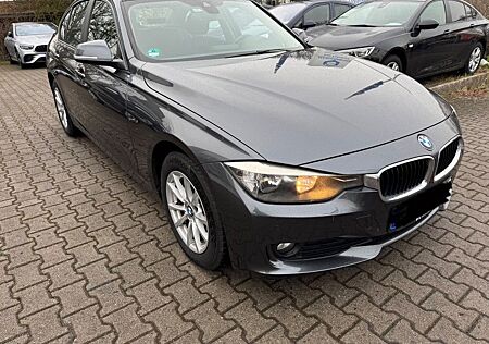 BMW 318d Modern Line