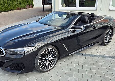 BMW M850i xDrive, AHK, Service + Reifen NEU