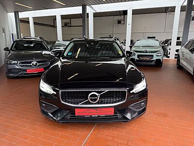 Volvo V60 D3 Kombi Momentum-Automatik-Leder-Navi-LED