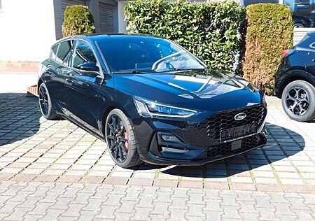 Ford Focus Lim. ST X