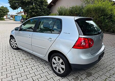 VW Golf Volkswagen V Lim. Tour 1.9 TDI