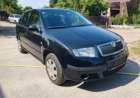 Skoda Fabia 1.4 TÜV Neu