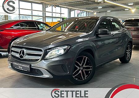 Mercedes-Benz GLA 180 Urban | PANO | BI-XENON | PARK ASSISTENT