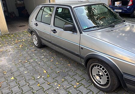 VW Golf Volkswagen 2 Madison FAHRBEREIT/TÜV
