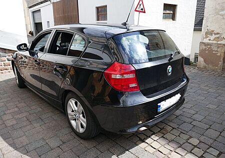 BMW 118d , Tempomat, Langstrecke, AHK, gepflegt